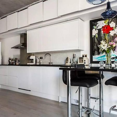 Canal-Side Apartment In Shoreditch London Luaran gambar